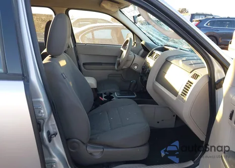 2012 Ford Escape Xls из США, поврежденный, VIN 1FMCU0C74CKB67296